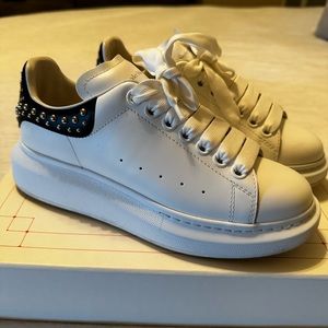 Alexander McQueen women’s sneaker size 36